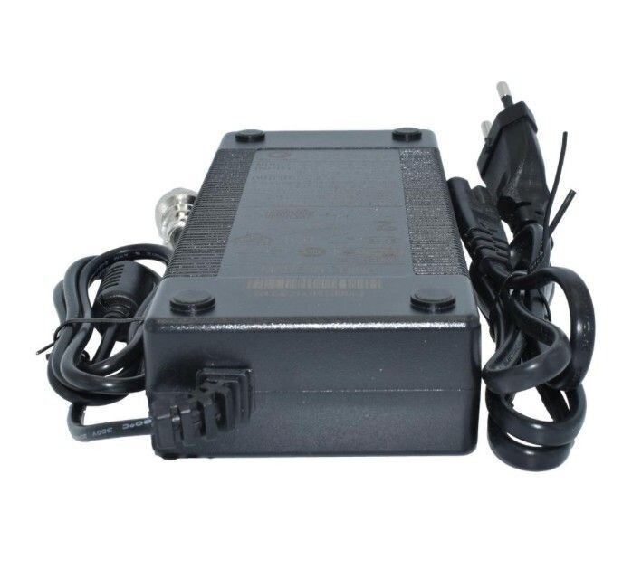 Cargador 67,2V - 2A con 3 Pin GX16 - Baterías de 60V
