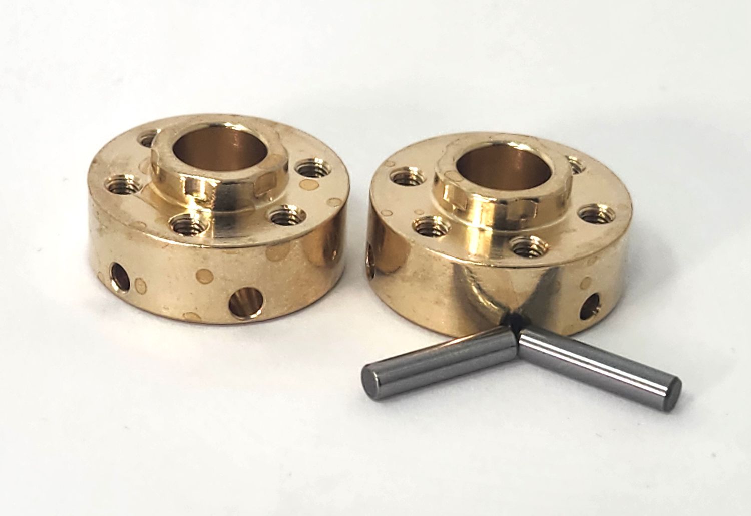 Brass 8mm Hubs, Size - VP hub equivalent: .025 Brass 1.55oz/pair
