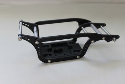 5th Dimension Sucker Punch chassis Titanium links