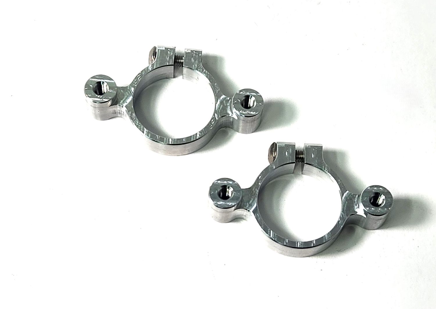 Rear weight hanger for SSDlux axles
