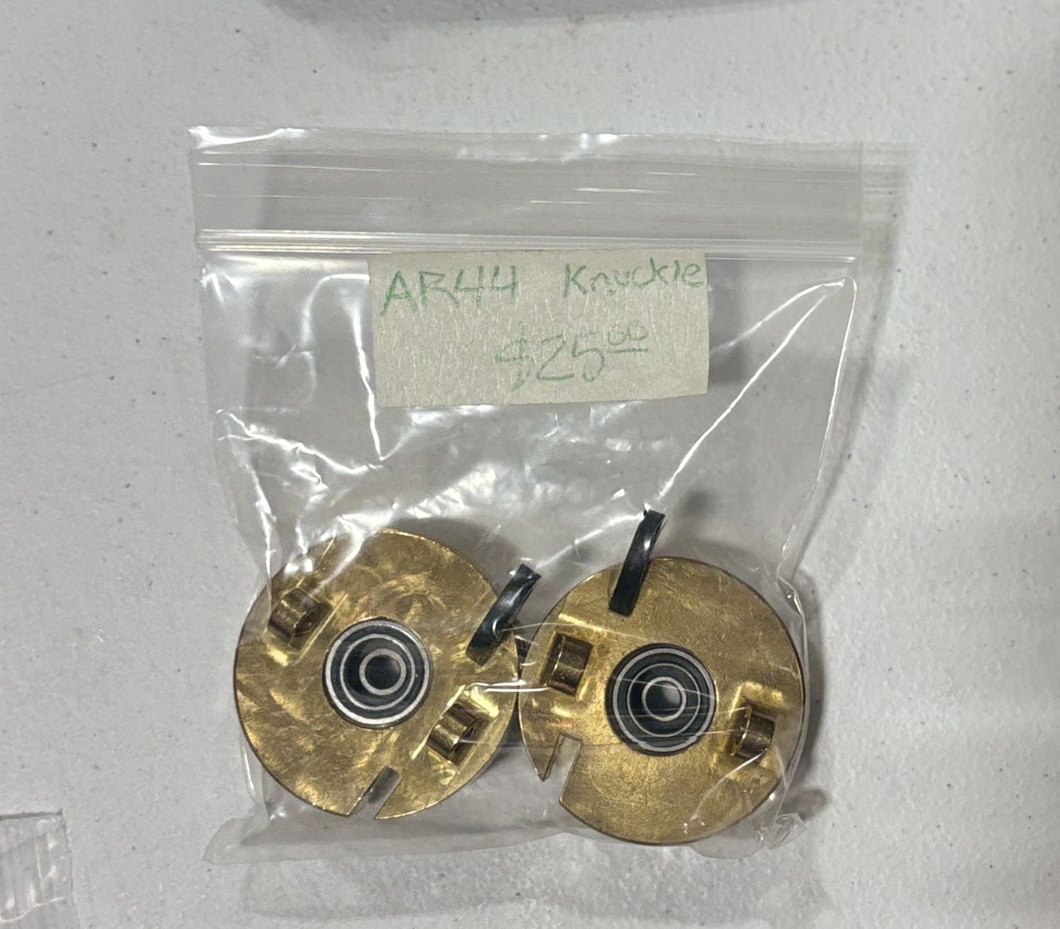 AR44 Heavy Knuckle V1