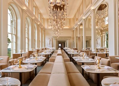 ​🪑 Trpezarijske garniture po meri – savršen spoj dizajna, kvaliteta i funkcionalnosti