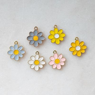 Charm - Flower recto/verso