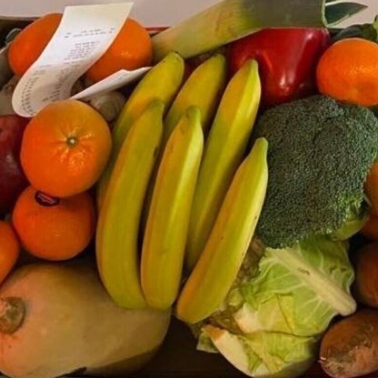 Seasonal Box of Fruit and Veggies - Medium