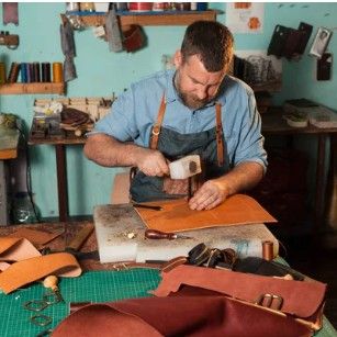Taller Básico de Marroquinería.