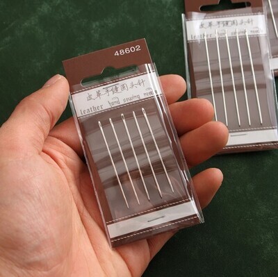 Conjunto de 5 Agujas para Costura a Mano de Cueros. 60mm largo.