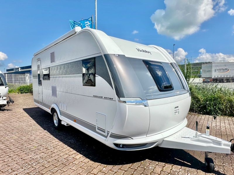 Hobby 560 KMFe Excellent Edition, Combi 6E/Markise/Klima