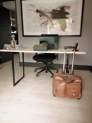 MED, the desk