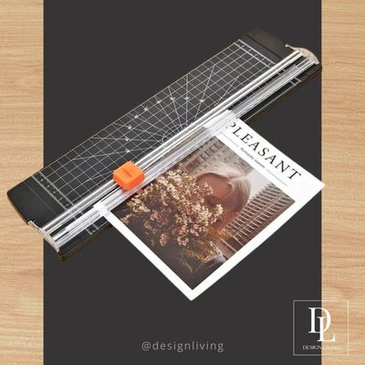 Paper cutter