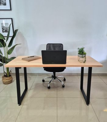 Pro Saligna Desk 32MM