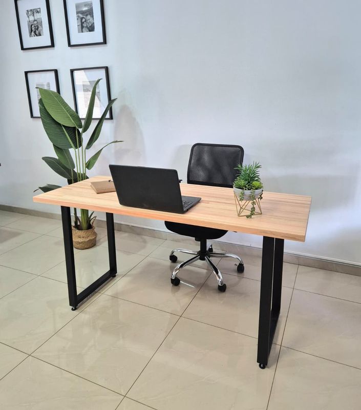 Pro Saligna Desk 32MM