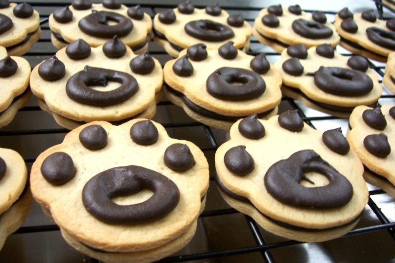 Muddy Paws Carob Fudge Sandwiches, Medium, 4 pieces