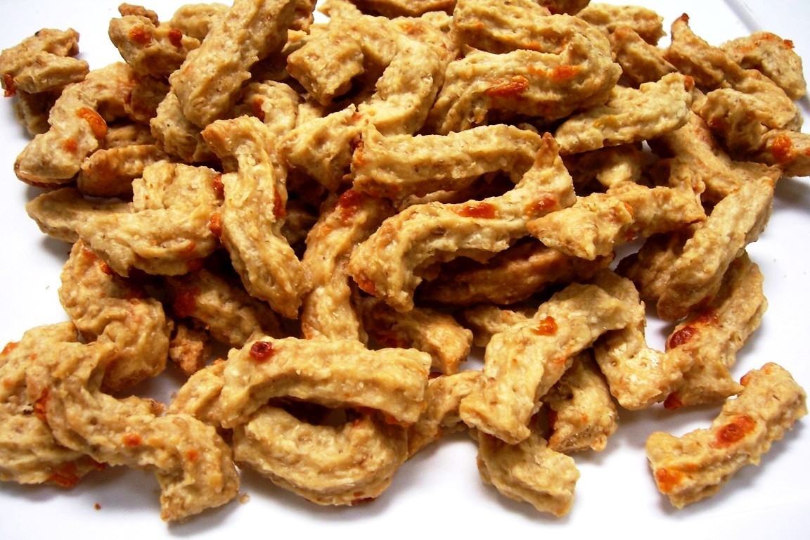 Southern Doggie Cheese Straws, 6 oz