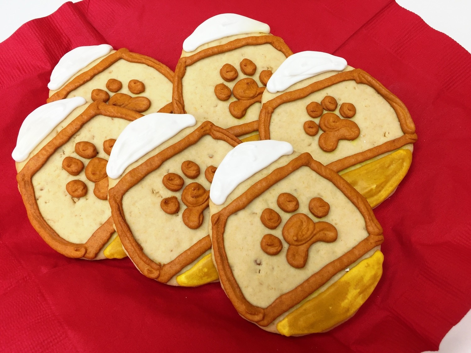 Paws Up Candy Corn, 6 pieces