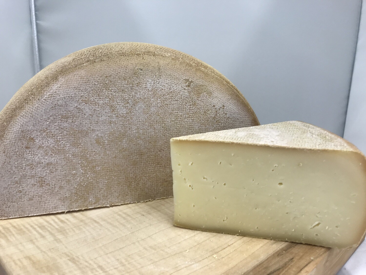 Raclette Griffon Cheese