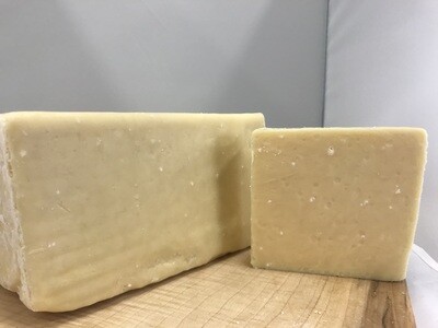 COWS Extra Old Cheddar (18 month-old)