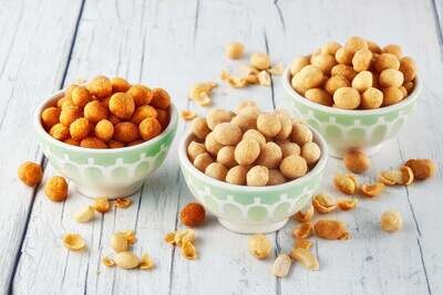 Nuts & Popcorn