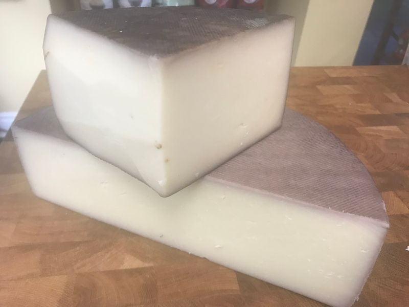 Tipsy Red Wine cheese