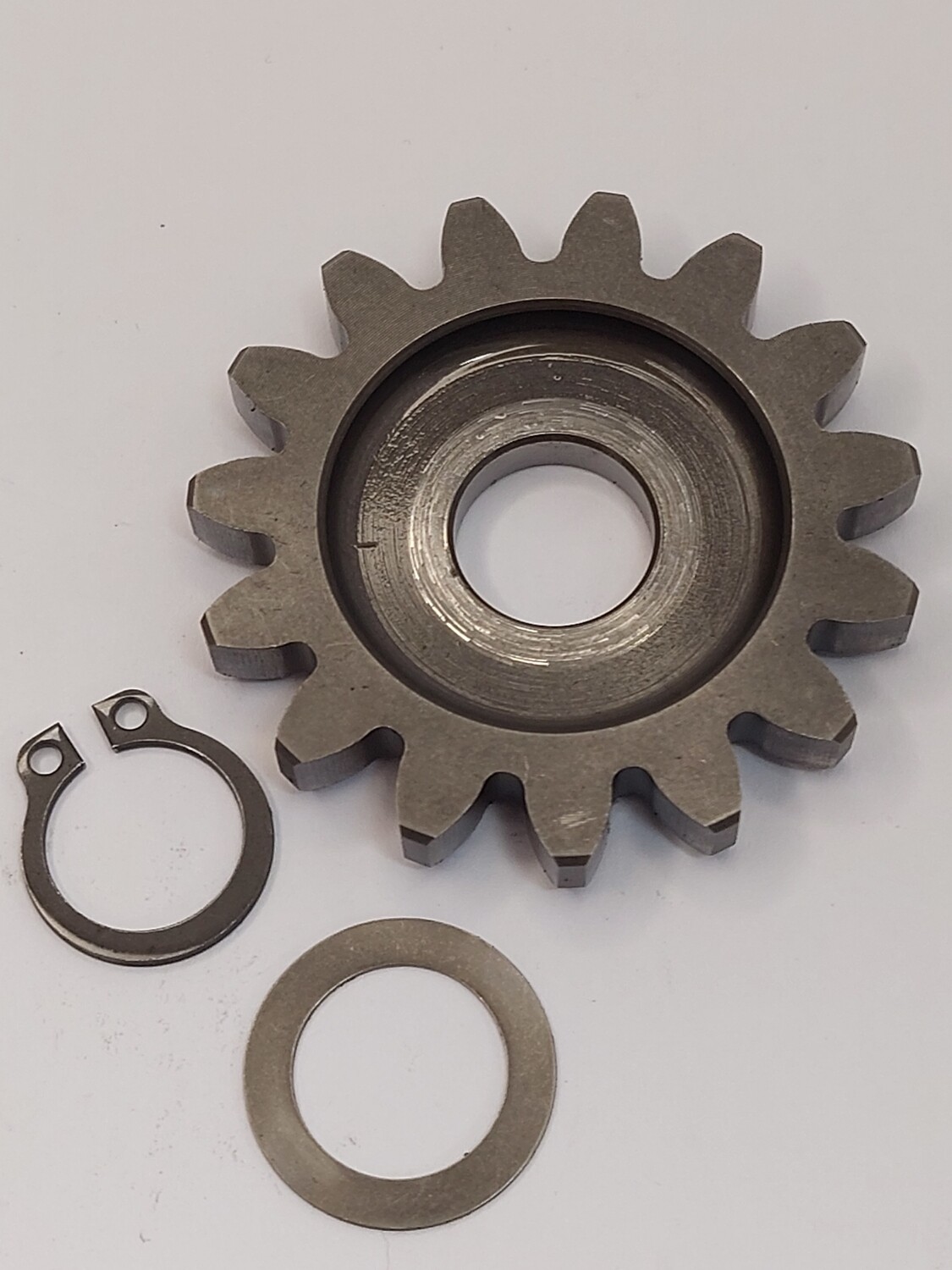 Suzuki RMZ450LO Oil Pump idler Gear