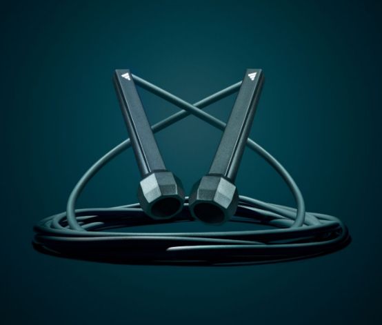 ESSENTIAL SKIPPING ROPE