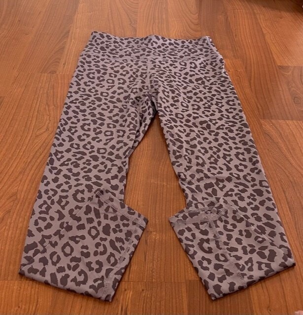 Violet Leopard Leggings