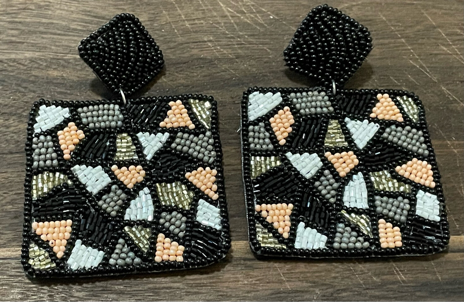 Margeurite Beaded Earrings