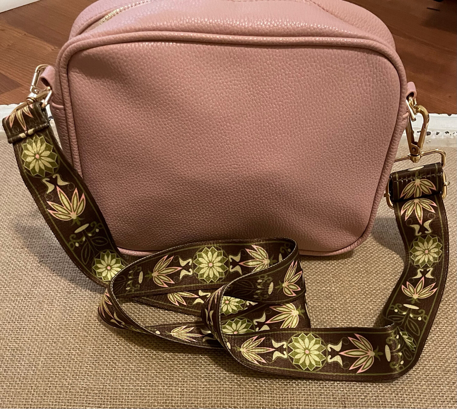 Leighton Pink Crossbody Purse with Detachable Adjustable Guitar Strap