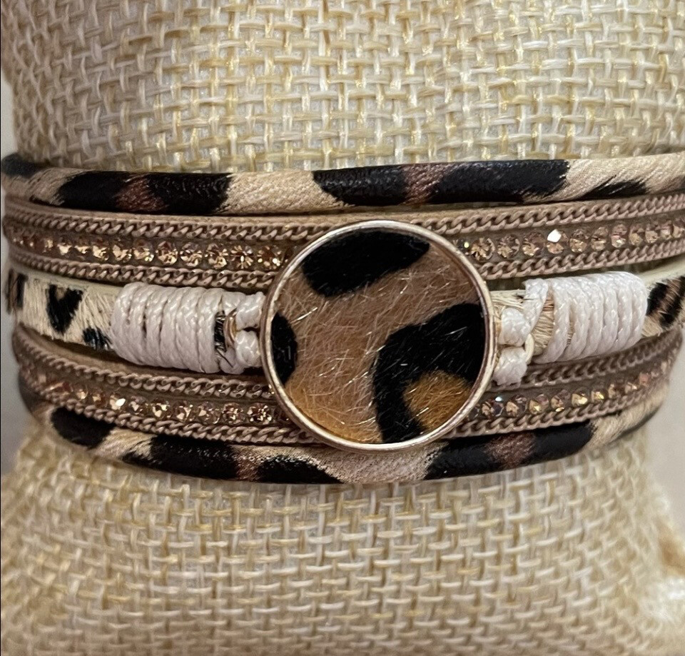Magnetic Closure Bracelet