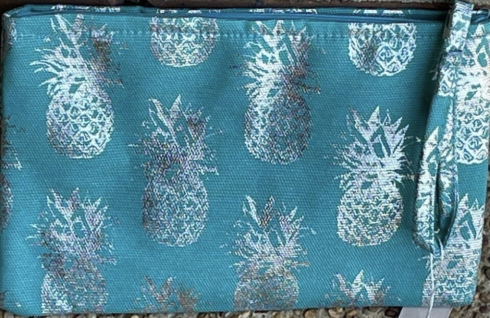 Mary Margaret Turquoise Pineapple Wristlet Zip Case