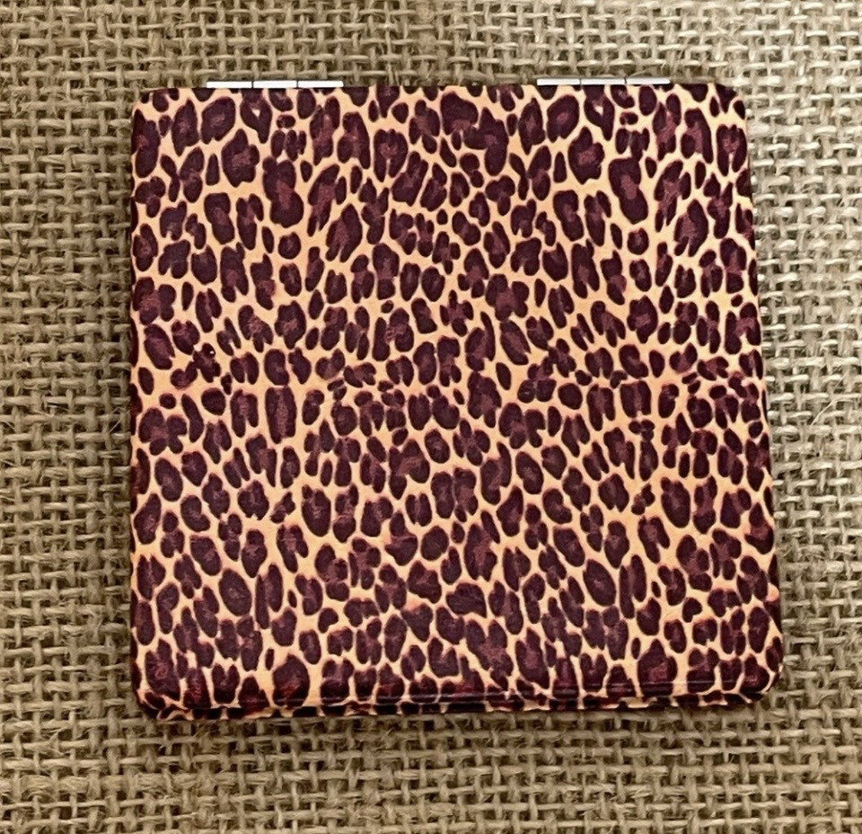  Compact Mirror 