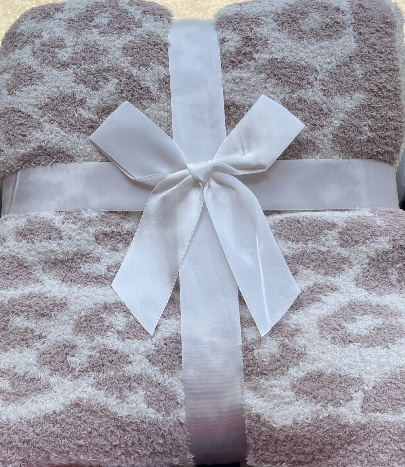Luxe Beige Leopard Blanket 50x60