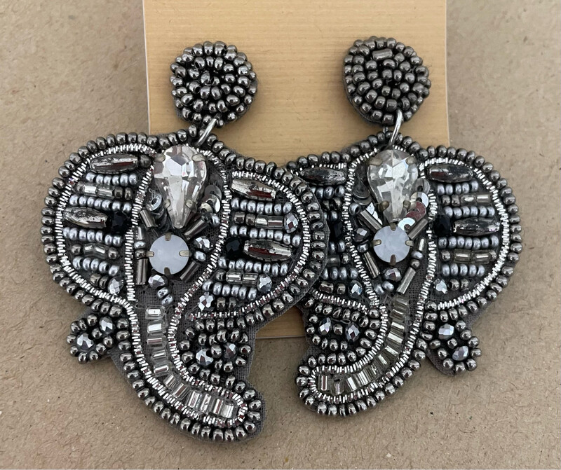 Beaded Elephant Earrings ~ Alabama Game Days