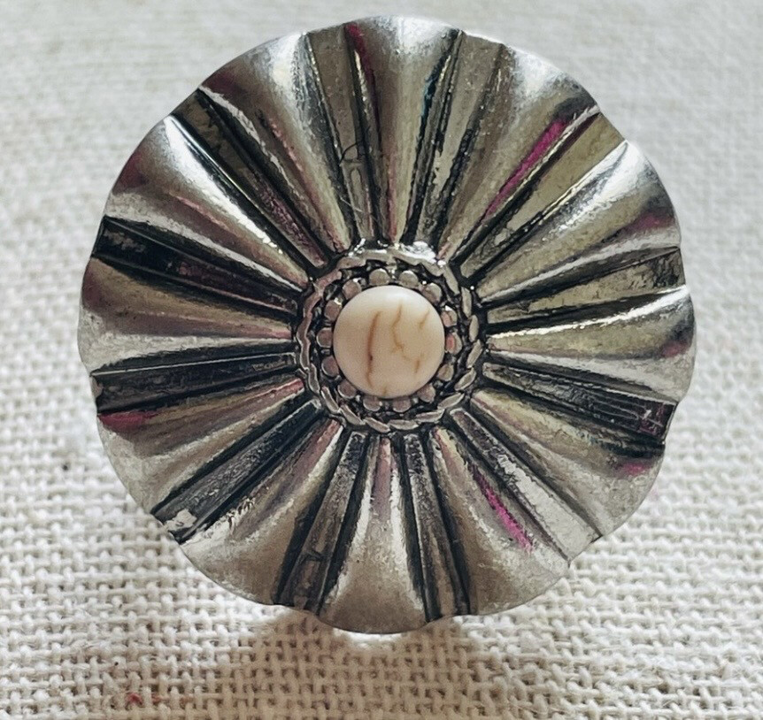 Julice Sunburst Stone Stretch Ring