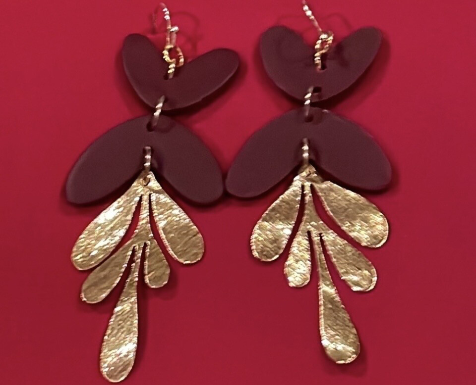 Falling For You Burgundy Gold Dangle Earrings