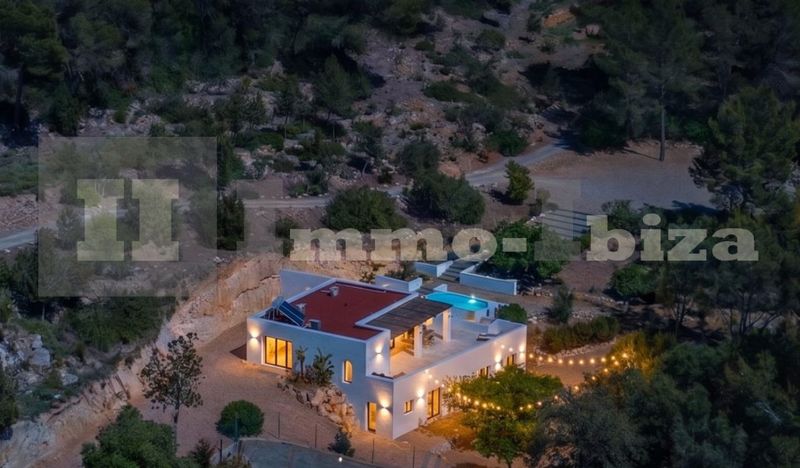 Newly Renovated Authentic Finca in Top Condition Finca in Sant Lorenc Areal View at Night