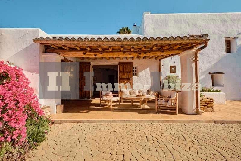 Eco-Luxury Finca with Tourist License Eco-Luxury Finca with Tourist License