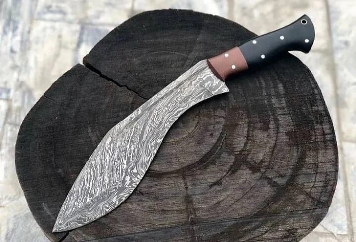 Kukri Knife