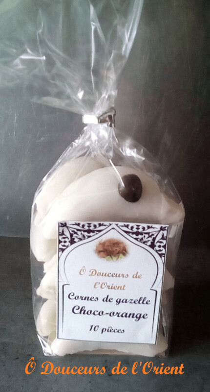 CORNES DE GAZELLE CHOCOLAT-ORANGE (le sachet de 10 pièces) CORNES DE GAZELLE CHOCOLAT-ORANGE (le sachet de 10 pièces)
