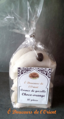 CORNES DE GAZELLE CHOCOLAT-ORANGE  (le sachet de 10 pièces)