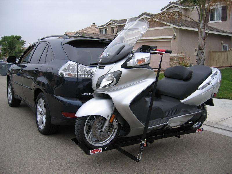 Cam Loc mid size single	Full size scooter hauler, 65"rail