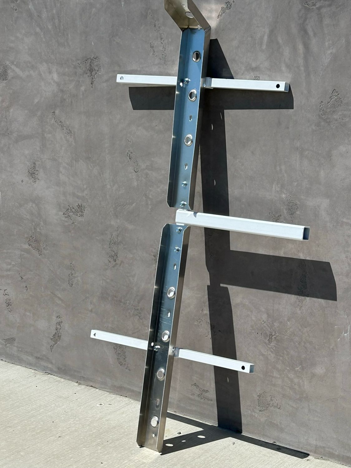 MX 2.5” E-Bike Hauler 2-Elevation