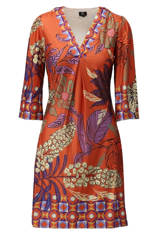 K-Design Dress 2/3 sleeves, V neck & pockets Rood Y105