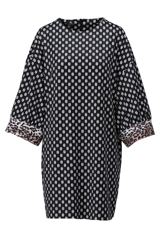 K-Design Jurk met ronde hals & design P059 B327