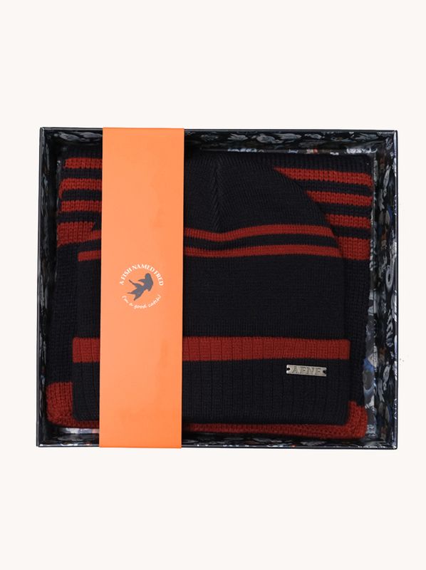 A fish named Fred Scarf & Beanie set Navy 32270