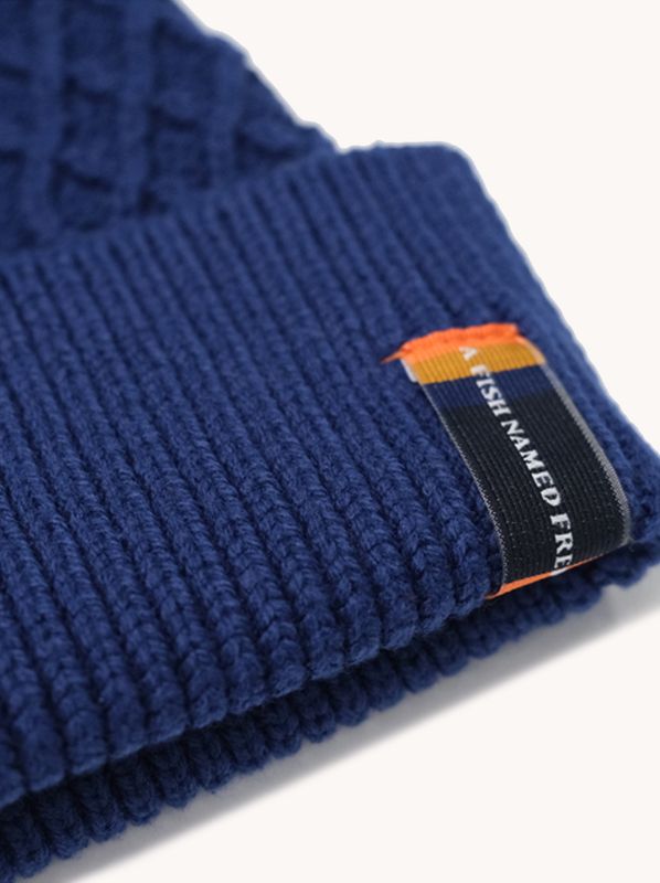 A fish named Fred Beanie cable Classic blue 32279