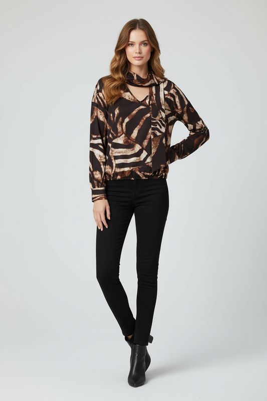 k-design-v-hals-top-met-sjaaltje-navy-b202-model