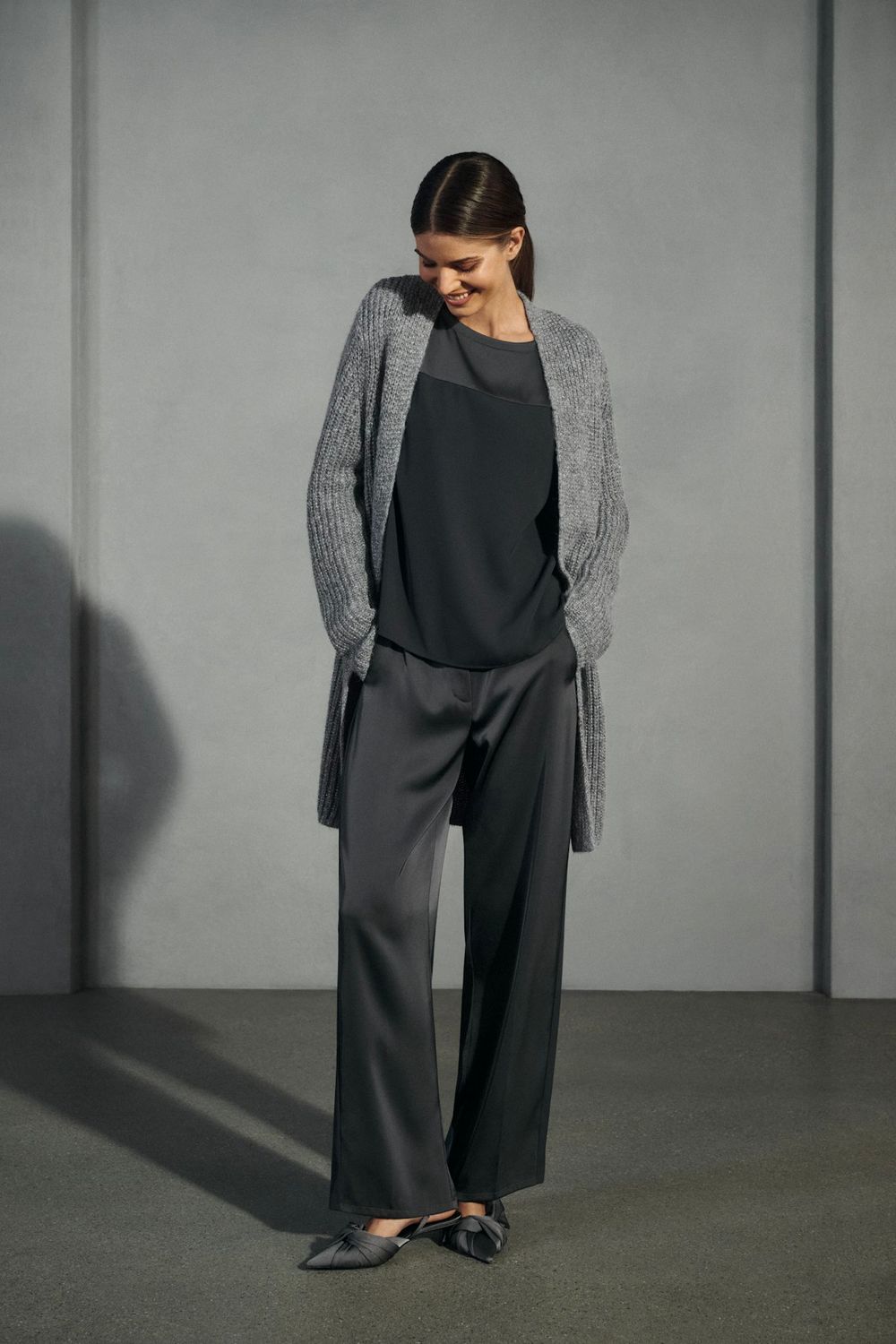 Betty Barclay Strickjacke Lang 1/1 Arm Light Silver Melange 53331610