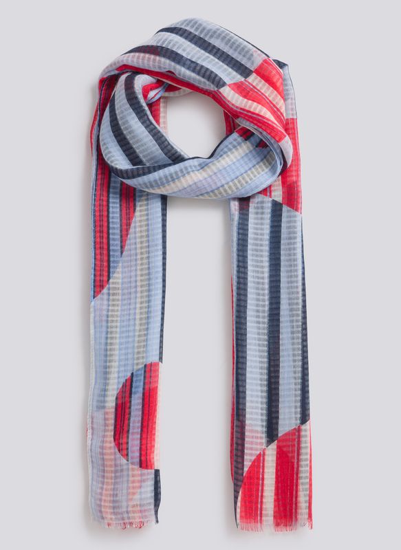 Detailopname-zachte-stof-Thomas-Rabe-accessoire