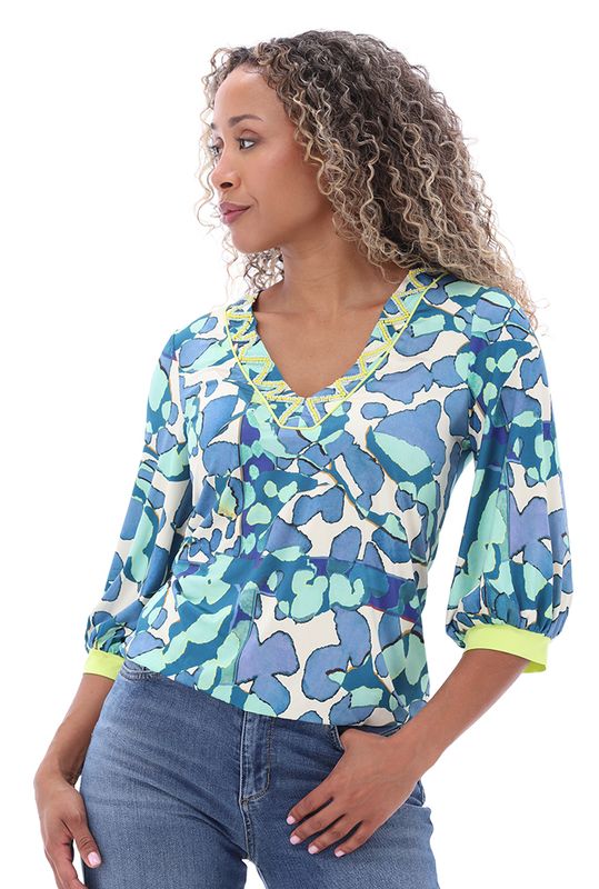 K-Design V hals top met design Blauw C109