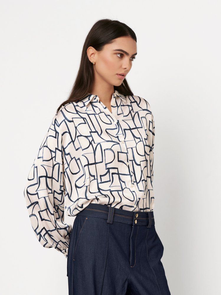 DESOTO Dames Blouse Abstract Creme Small Abstract 100% viscose 73195-2-838 Summer